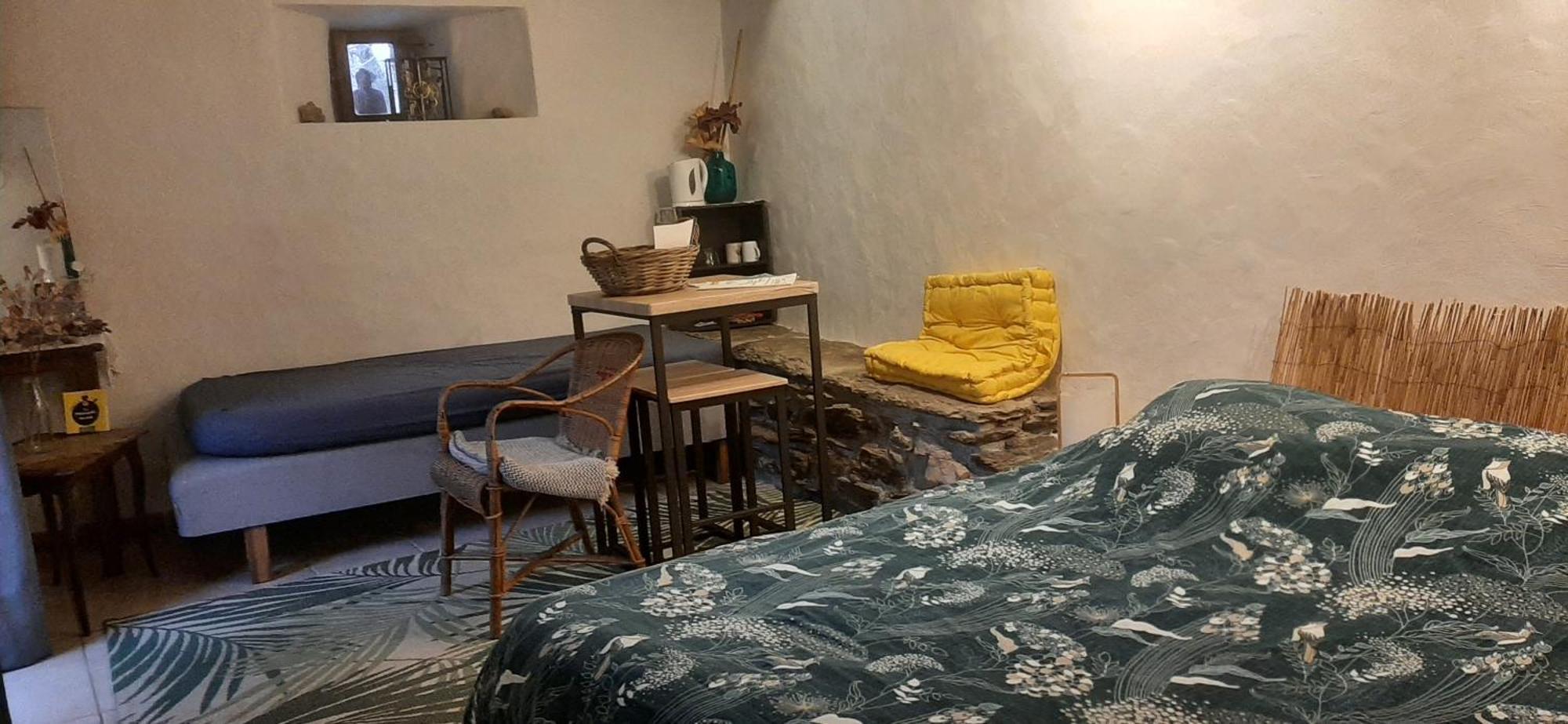 Bed and Breakfast Le petit nid  à Sablieres Extérieur photo